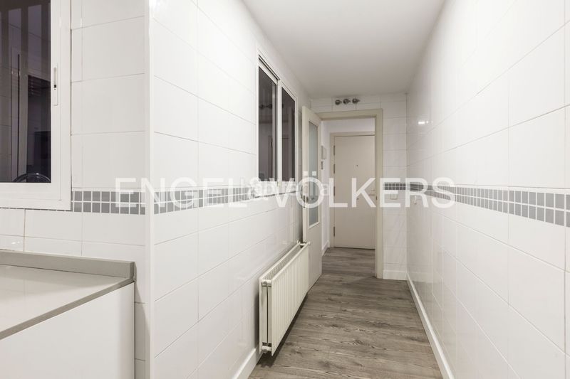 Foto 33d9bf4d-bc43-49b1-a46b-6e47eac15589. Etagenwohnung mit heizung parking pool in Norte Alcobendas
