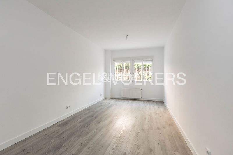 Foto a011e36a-a8d6-46f2-aa3e-6d627be747c8. Etagenwohnung mit heizung parking pool in Norte Alcobendas