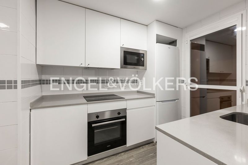Foto ebba49d0-6c09-4dc8-b68d-eb1e66f4bbf8. Etagenwohnung mit heizung parking pool in Norte Alcobendas