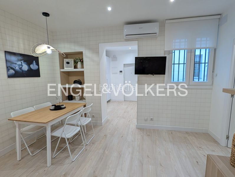 Foto 07d4042c-d3ca-4043-8f8a-b6530c2d90e5. Pis amb calefacció a Embajadores-Lavapiés Madrid