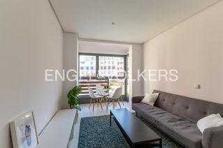 Pis a Sanchinarro. Acogedor piso amueblado de 1 dormitorio en sanchinarro