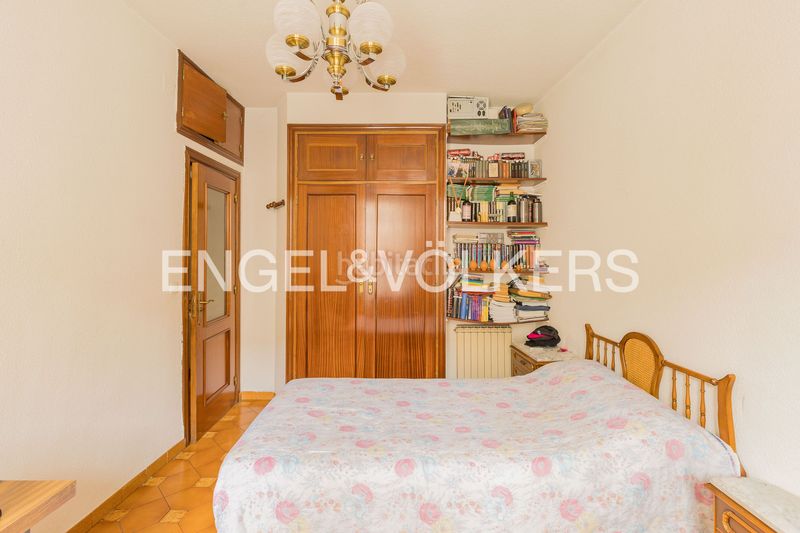 Foto 7a766d74-3e8c-442a-87b9-1d40bf856607. Pis amb calefacció a Cortes-Huertas Madrid