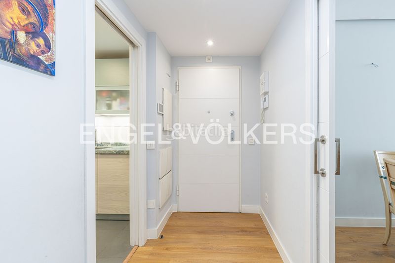 Foto 7c0c73e5-c26f-4b87-bc48-463879e10a51. Pis amb calefacció aparcament a Aravaca Madrid