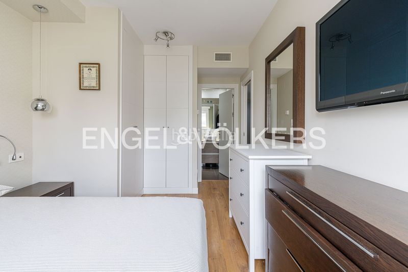 Foto 91dd3767-c4b8-4746-bf20-95a9b90290f3. Pis amb calefacció aparcament a Aravaca Madrid