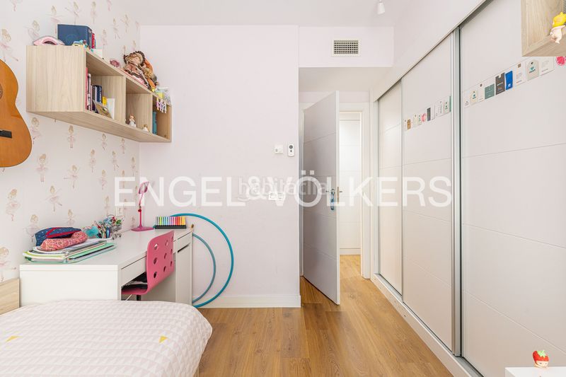 Foto 9bd7cd92-92a5-40d9-8d1a-038ee3558ab1. Pis amb calefacció aparcament a Aravaca Madrid