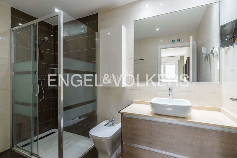 Foto cdb7ee96-7783-4fe0-a229-bc41e85c7af2. Pis amb calefacció aparcament a Aravaca Madrid