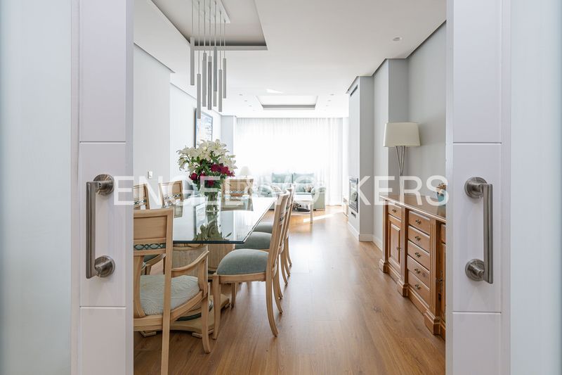 Foto ff004849-ca3e-4987-9807-776b335155f7. Pis amb calefacció aparcament a Aravaca Madrid