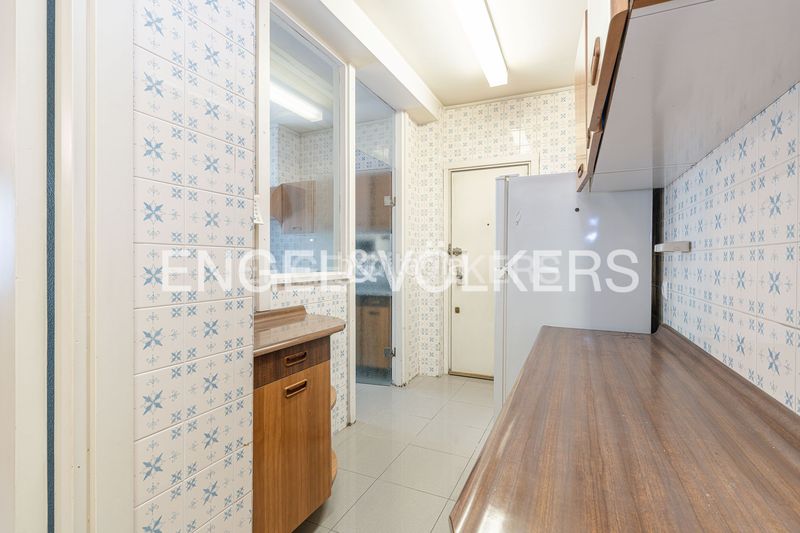 Foto 1e41aaf3-e9d8-4583-971a-4f830afbfd0b. Pis amb calefacció aparcament piscina a Aravaca Madrid