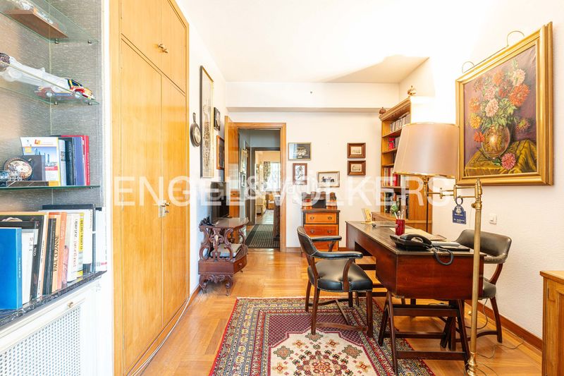 Foto 5a754e9c-114d-4758-9961-62ddf264a45e. Pis amb calefacció aparcament piscina a Aravaca Madrid