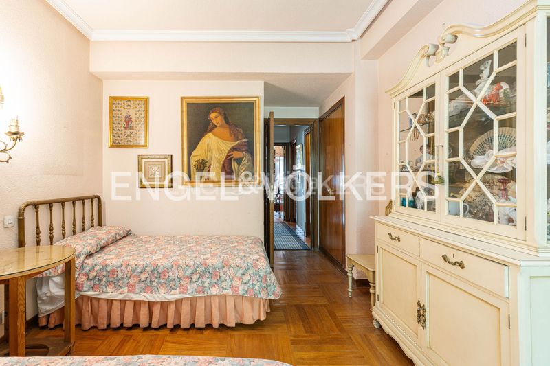 Foto bd50805e-cd99-403b-80b0-316358e6ef34. Pis amb calefacció aparcament piscina a Aravaca Madrid