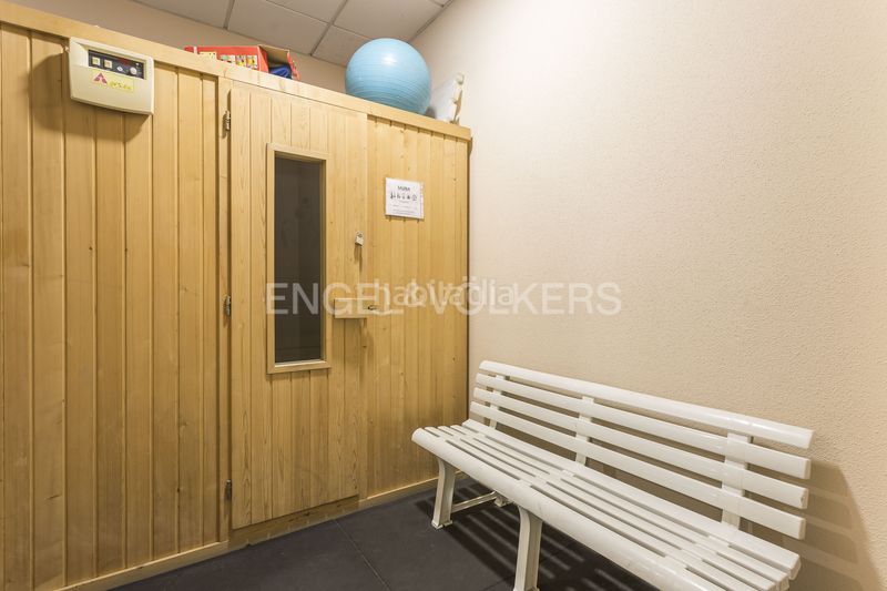 Foto 4bb65d9f-2c68-44fe-a5d8-ba2011eb22e9. Pis amb calefacció aparcament a Butarque Madrid