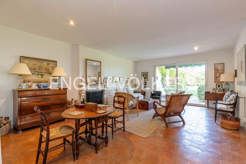 Foto 2c30ca4e-5f2a-4f84-9de4-731c21209867. Casa amb calefacció aparcament piscina a Urbanización Este-Montepríncipe Boadilla del Monte