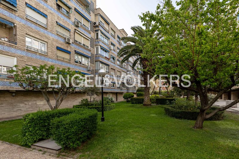 Foto f3213fcf-4ba8-47f3-9e28-259a75004743. Pis amb calefacció piscina a Estrella Madrid