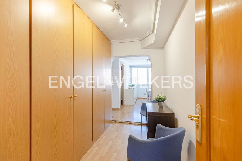 Foto 250e0be7-d290-42d4-ad06-6e91b43b9204. Pis amb calefacció a Valdeacederas Madrid