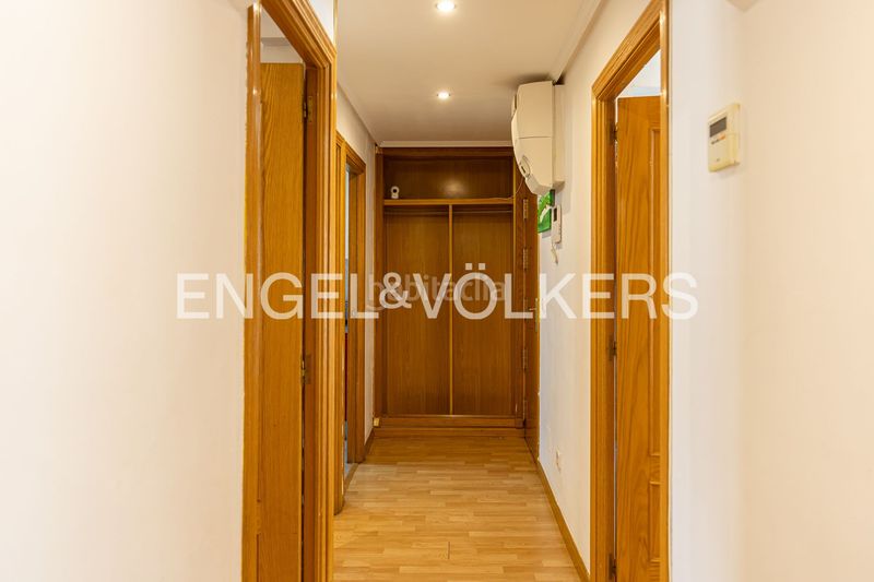 Foto 42ccfbcf-fe39-4ab9-85c3-c2d3af4326b9. Pis amb calefacció a Valdeacederas Madrid