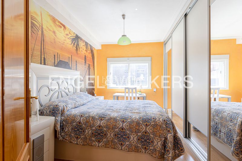 Foto b1261b4c-4f50-44bf-b4ba-b00a28a3698f. Pis amb calefacció a Valdeacederas Madrid