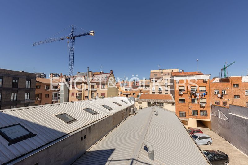 Foto d7cef7b6-fb52-4ece-96ba-983462b507cd. Pis amb calefacció a Valdeacederas Madrid