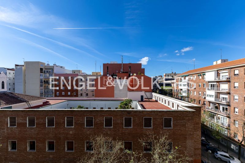 Foto b1a39e24-724a-4adf-9bcc-eb87eb92d1c2. Pis amb calefacció a Vallehermoso Madrid