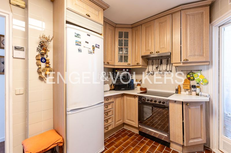 Foto b826fe95-f846-46f6-9b37-9c6b16cd098a. Pis amb calefacció a Vallehermoso Madrid