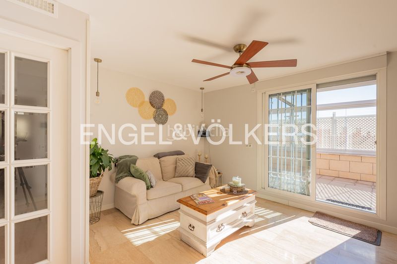 Foto 7c4c419f-052e-4f7a-9644-73e7d89c7335. Pis amb calefacció aparcament piscina a Horcajo Madrid