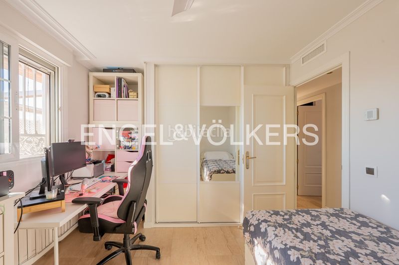 Foto 855dd673-c779-4b65-9f08-9673fea2df81. Pis amb calefacció aparcament piscina a Horcajo Madrid