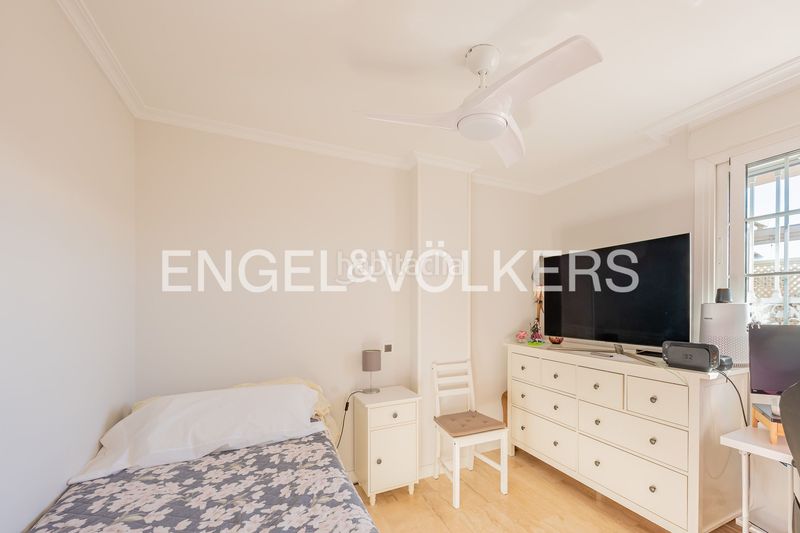 Foto b981ebb5-ad6b-4875-ac57-5f714424f040. Pis amb calefacció aparcament piscina a Horcajo Madrid