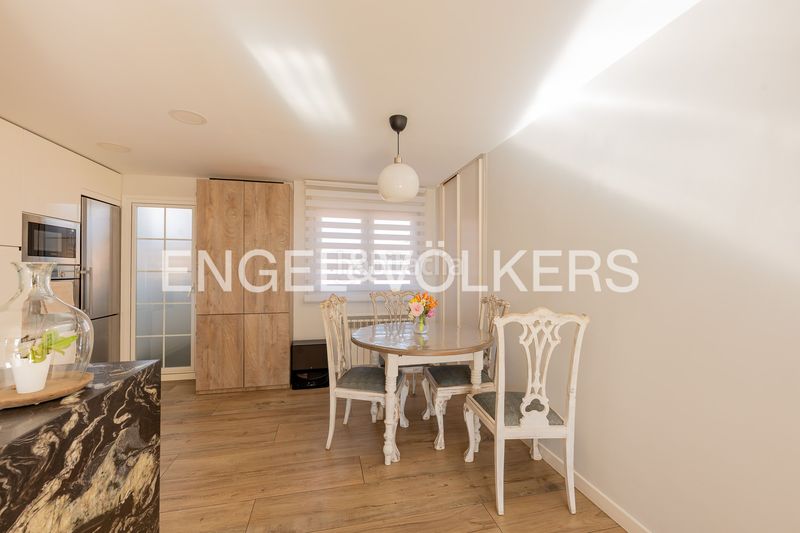 Foto bdc4d3d3-5ae1-4329-83d8-1ea98d5ee3dc. Pis amb calefacció aparcament piscina a Horcajo Madrid