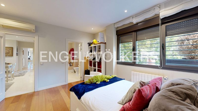 Foto 1bef75a5-a8bf-4fa6-ac60-8a773ab4ef32. Casa amb calefacció aparcament a Aravaca Madrid