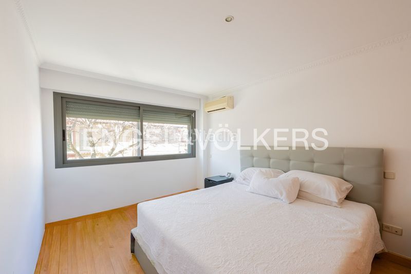Foto b8665df2-75c3-4411-8153-f762e0b268b3. Casa amb calefacció aparcament piscina a Hispanoamérica-Bernabéu Madrid
