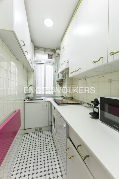 Foto 6182c278-d2f2-4fb0-9308-7f61bafd0f02. Pis amb calefacció a Ríos Rosas-Nuevos Ministerios Madrid