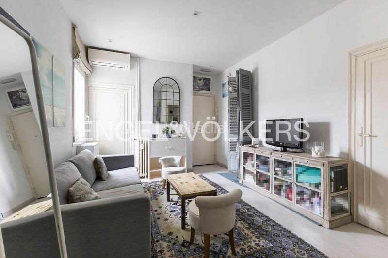 Foto 8e622146-06b2-45ac-82f8-8dd85c2c6212. Pis amb calefacció a Ríos Rosas-Nuevos Ministerios Madrid