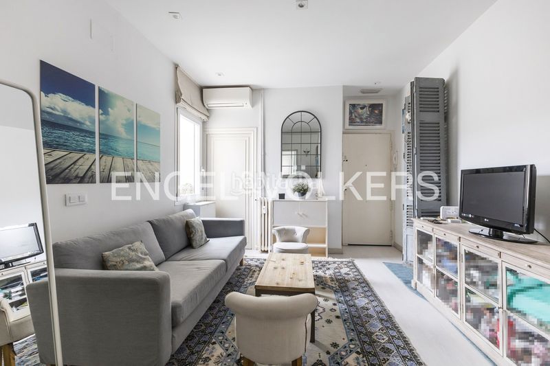 Foto c6164ed0-c6b7-4801-9a89-da7b7afee3a0. Pis amb calefacció a Ríos Rosas-Nuevos Ministerios Madrid