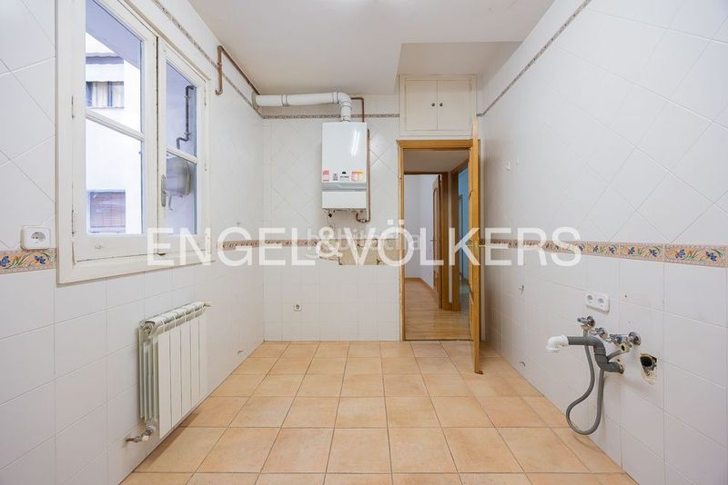 Foto 1909ca6c-06a2-4cd5-8d31-6963f2c8744c. Pis amb calefacció a El Viso Madrid