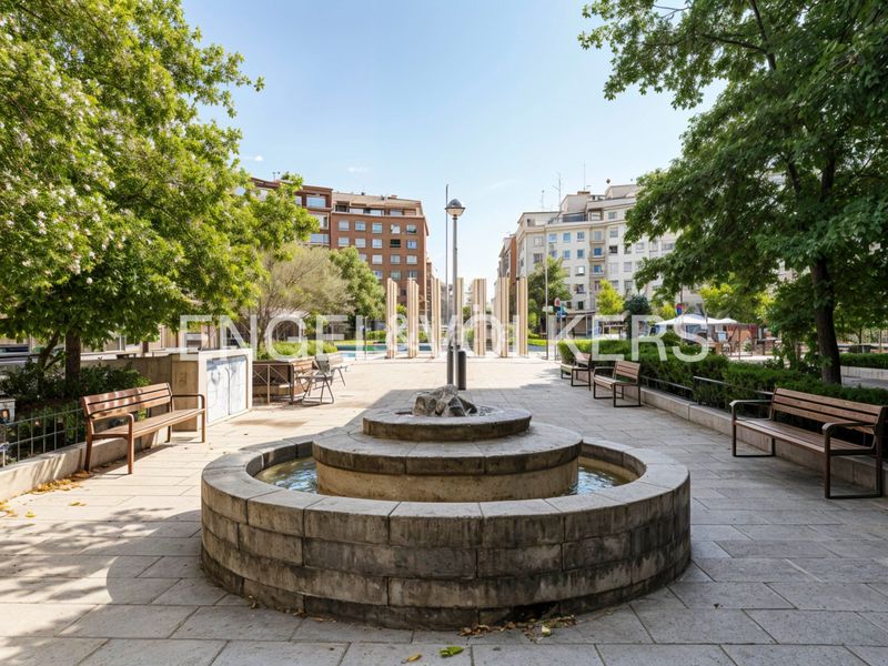 Foto a6bded12-6507-4a54-989f-b06b37f1a0d7. Pis amb calefacció a El Viso Madrid