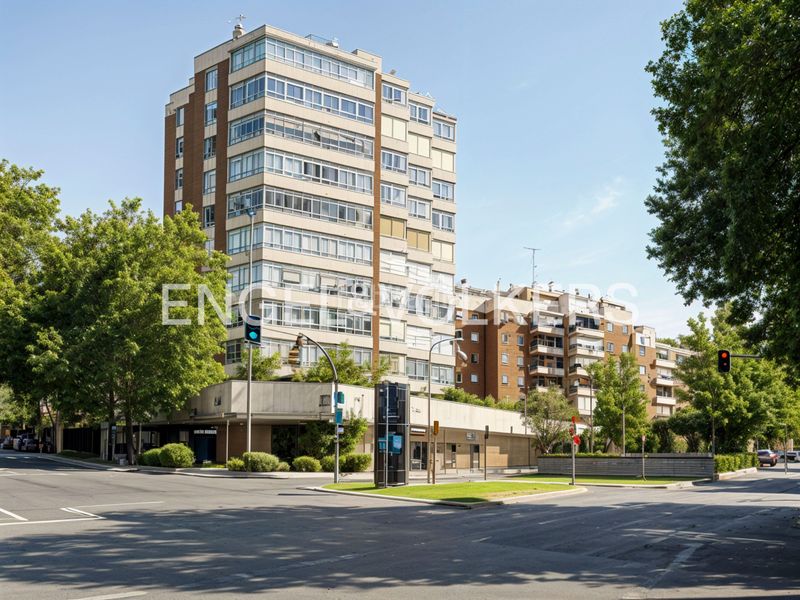 Foto f3e1c291-e490-4dd1-af01-8efe5ef8296f. Pis amb calefacció a El Viso Madrid