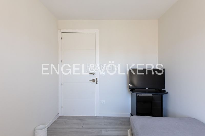 Foto 7918381a-4e70-422d-b362-34839f16bdc8. Pis amb calefacció a Ventas Madrid