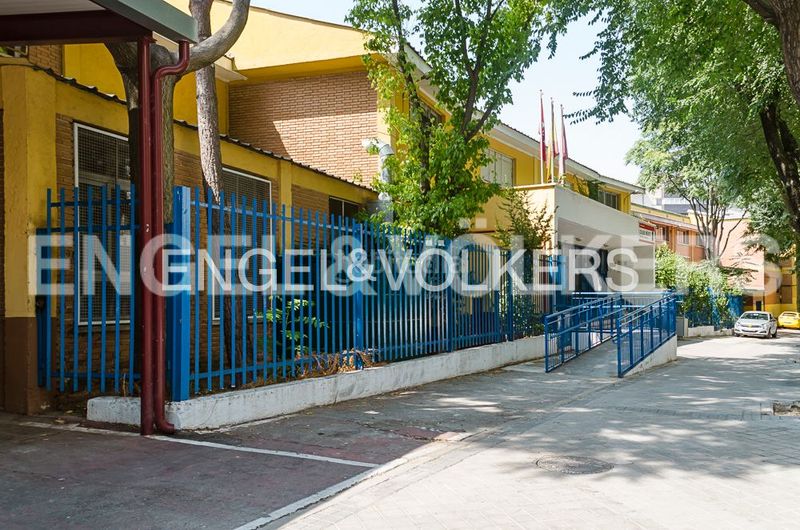 Foto b3bd1bf8-48df-40d7-aeed-146f8b155afe. Pis amb calefacció a Ventas Madrid