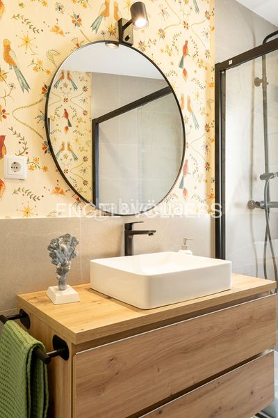 Foto c165fea5-44c7-47ab-9e62-df16d3e9edd2. Pis amb calefacció a Ciudad Jardín Madrid