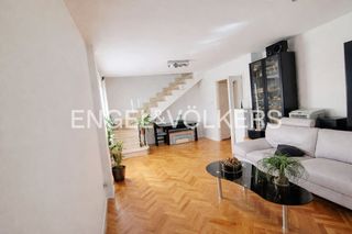 Affitto Duplex in Villalba Estación. Elegante dúplex de tres dormitorios en alquiler en collado villa