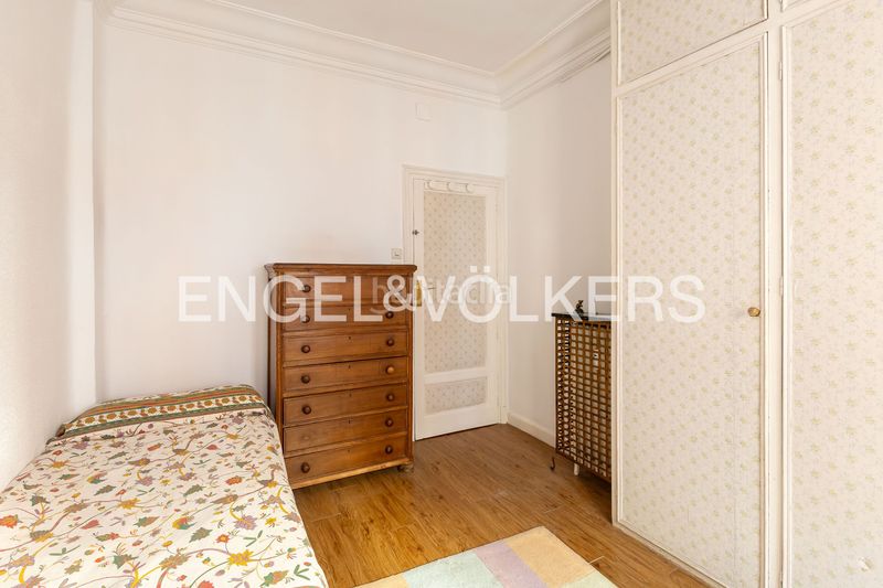 Foto b08e3243-a01a-49b3-bcaf-7179e6bc4e1b. Pis amb calefacció a Lista Madrid