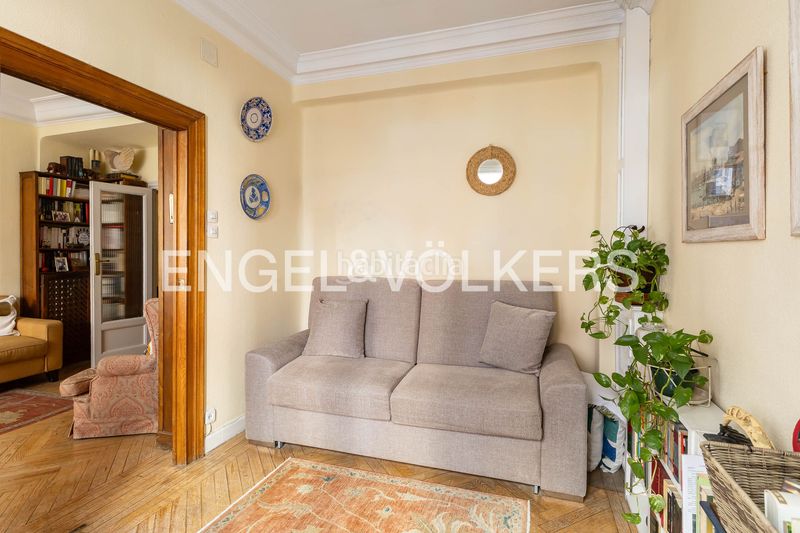 Foto c540bf6a-a91d-4086-901a-1b32438d5cec. Pis amb calefacció a Lista Madrid