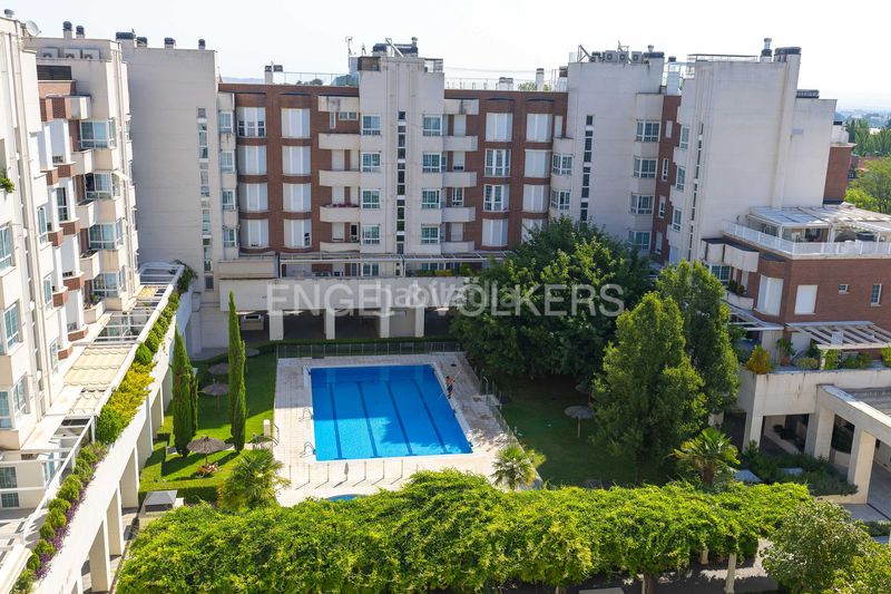 Foto 790c8703-f942-43e4-99f4-137a547f572d. Pis amb calefacció aparcament piscina a Palomas Madrid