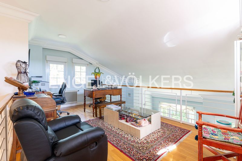 Foto 0ca911bf-01d9-42de-820c-5306822e8b2b. Casa amb calefacció aparcament piscina a La Canaleja Galapagar