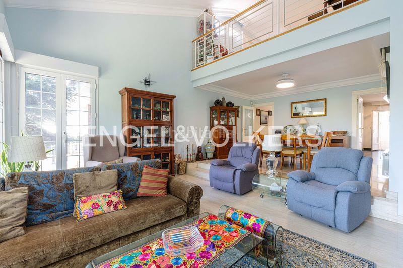 Foto 131e8683-73c7-4fa4-b6d0-459e059b5b2f. Casa amb calefacció aparcament piscina a La Canaleja Galapagar