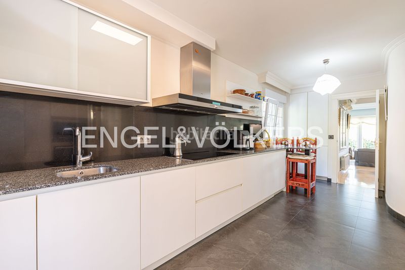 Foto 20b95409-f2bf-4d7f-a665-e6ac7c34b3f2. Casa amb calefacció aparcament piscina a La Canaleja Galapagar