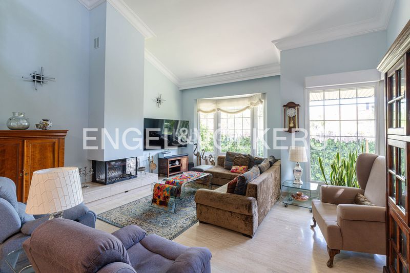 Foto 49e5f008-9af3-4325-9f12-cfb81766f728. Casa amb calefacció aparcament piscina a La Canaleja Galapagar