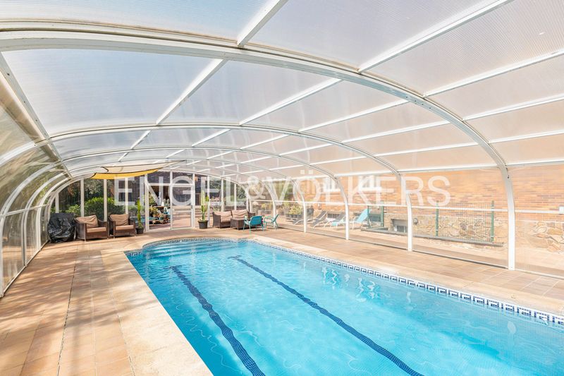 Foto dcf30bf3-645d-4679-8ab1-5cc065fde6a9. Casa amb calefacció aparcament piscina a La Canaleja Galapagar