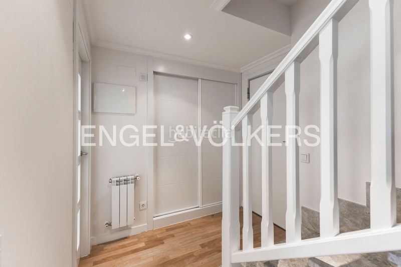 Foto 2ebf40ee-79bd-40c2-9fb8-c20dc77b7437. Àtic amb calefacció aparcament piscina a Valdebebas - Valdefuentes Madrid