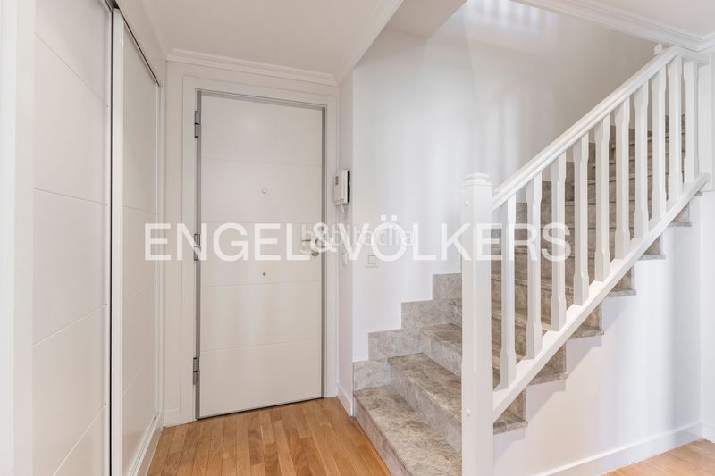 Foto 86e48415-c02a-4c2e-a0b4-18b4edca85ed. Àtic amb calefacció aparcament piscina a Valdebebas - Valdefuentes Madrid