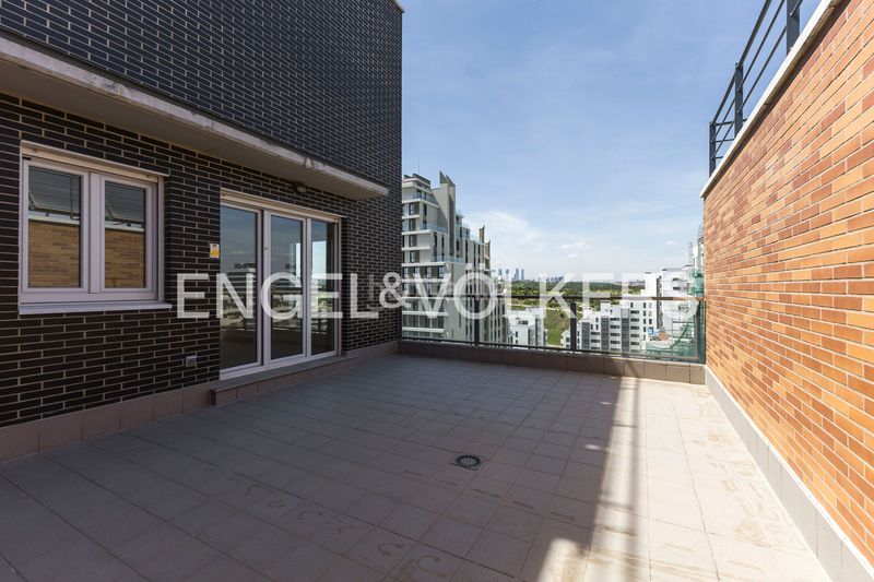 Foto e2df9a0a-1f33-45b6-befb-0eab772db410. Àtic amb calefacció aparcament piscina a Valdebebas - Valdefuentes Madrid